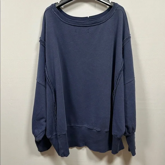 Free People Camden Graphic Pullover Sweatshirt Navy Combo 13 Size Medium - Picture 3 of 14